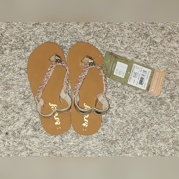 Reef Shoes Toddler Girls Reef Twisted Stars Flip Flops Poshmark